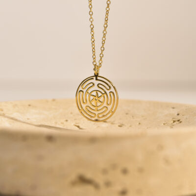 Dainty hecate necklace 1