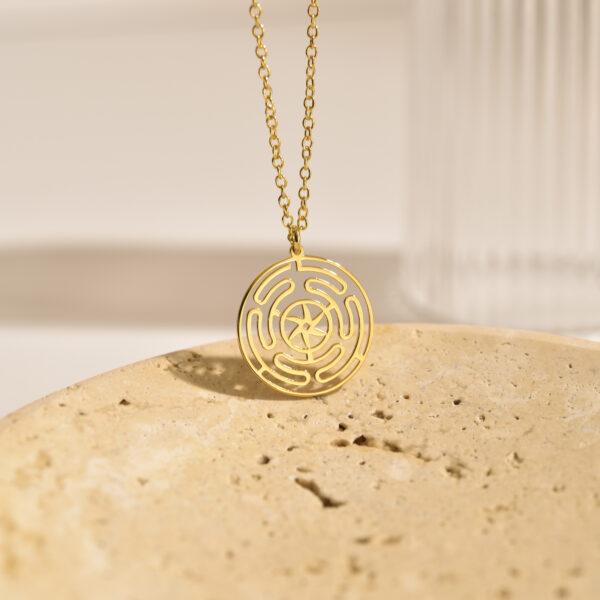 Dainty hecate necklace 2