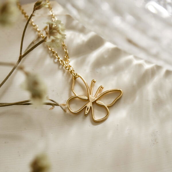 18k gold butterfly necklace 2