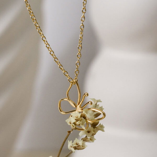 18k gold butterfly necklace 3